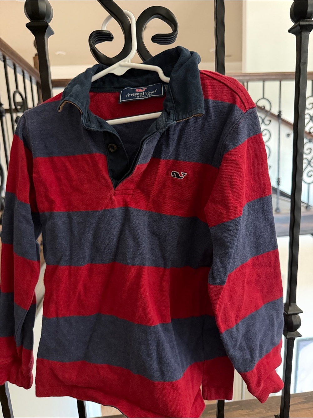 Thick long sleeve vineyard vines top